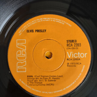 Elvis Presley ‎– Fool / Steamroller Blues (7"si UK 1973) vg++/vg